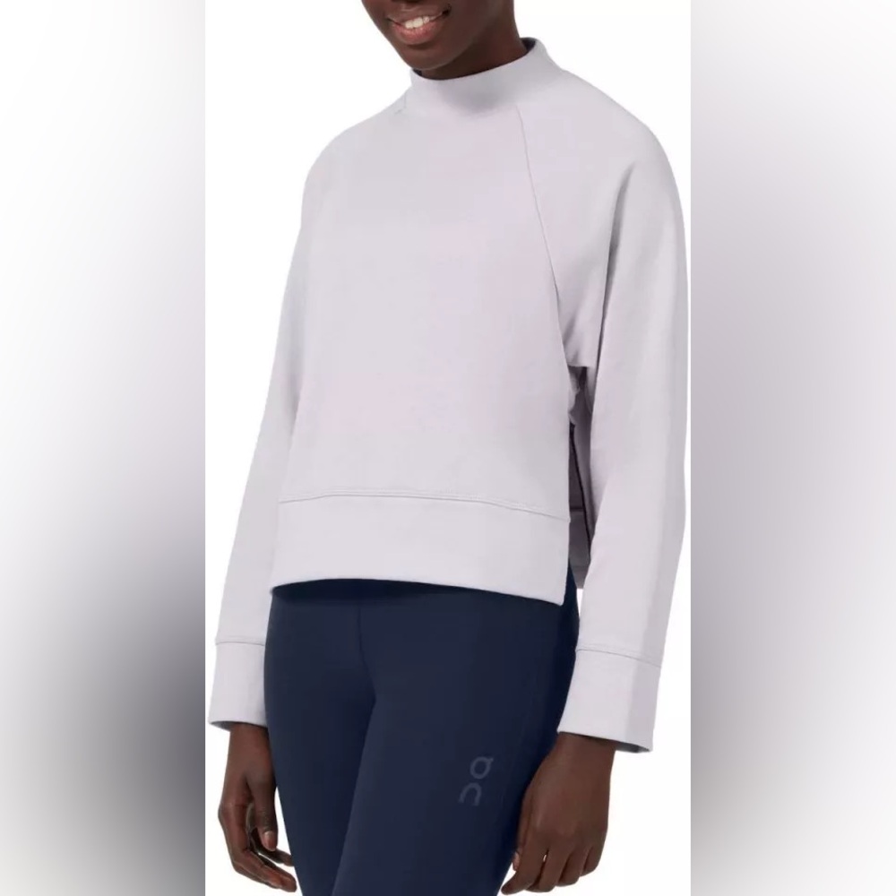 On Running Women's Light Gray Sweatshirt